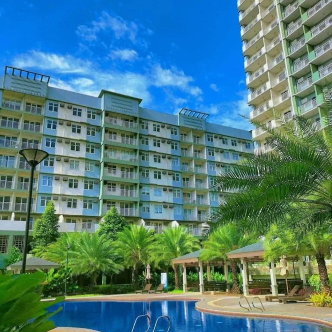 Maurin Penthouse- Loft Bed Design Ph12 Daire Davao City 0*,